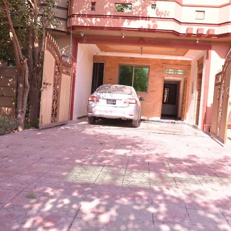 Redbury Guesthouse Islamabad Exterior foto