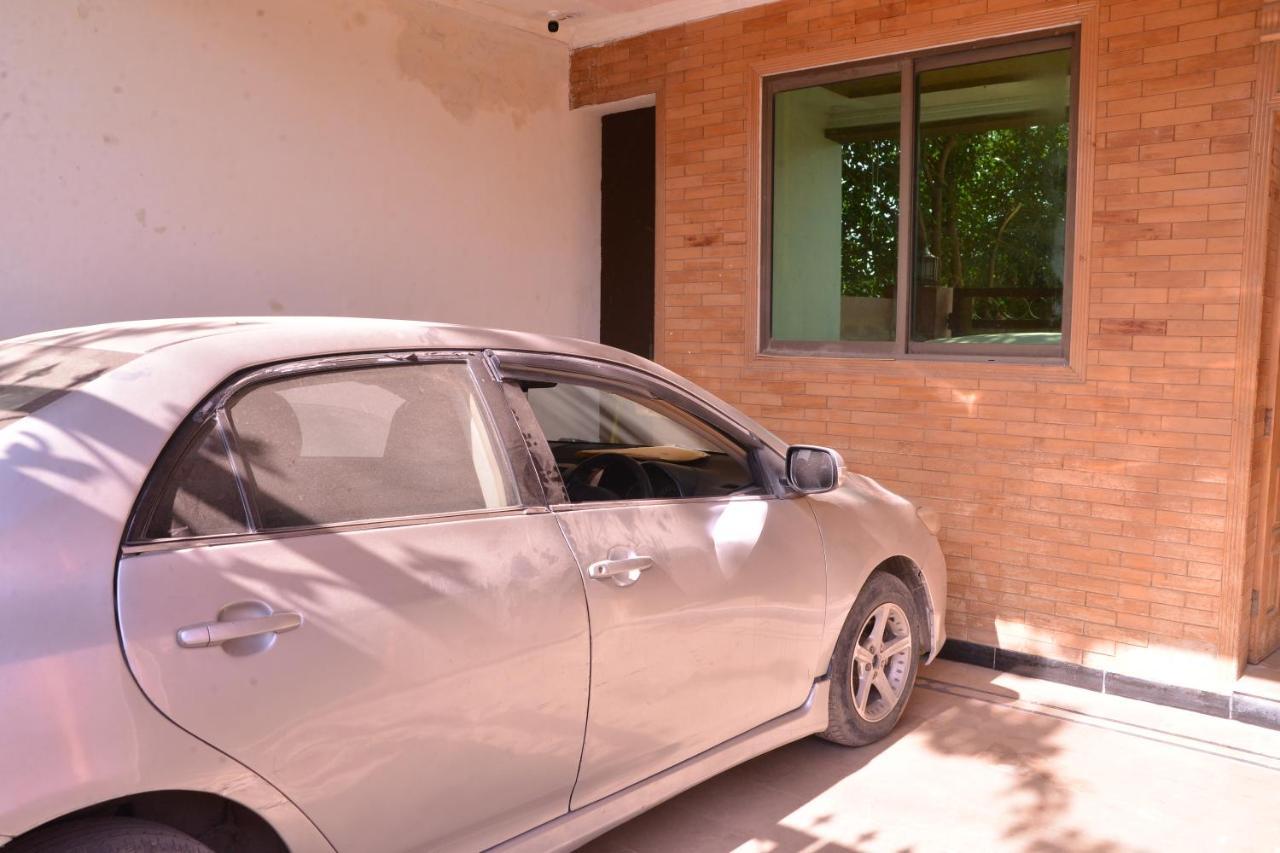 Redbury Guesthouse Islamabad Exterior foto